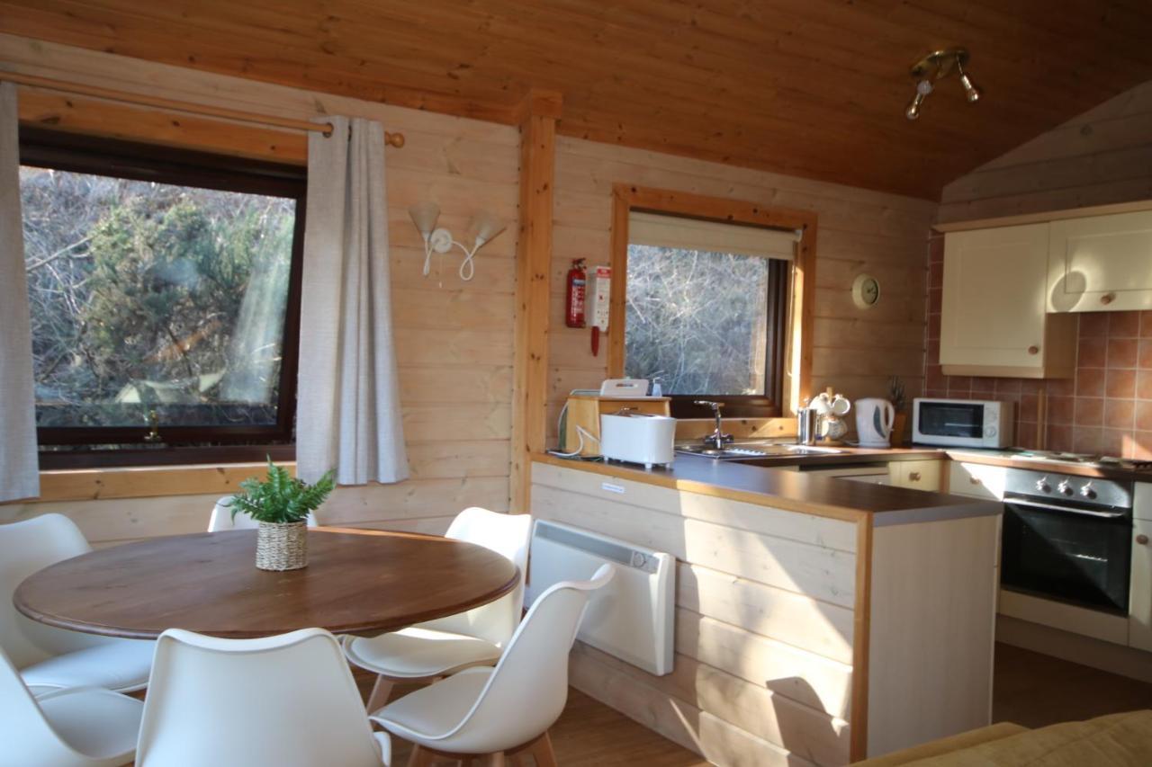 Hartland Hideaway Lodge Woolfardisworthy  Eksteriør bilde